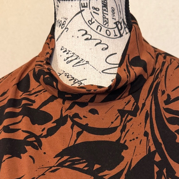 Brown and Black Long Sleeve Turtleneck Bodysuit - Picture 5 of 6